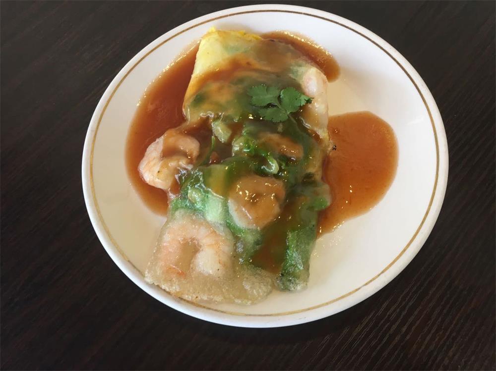 Shrimp cheung fun with sauce at Cafe 101, a Chines Taiwanese Restaurant in Diamond Bar