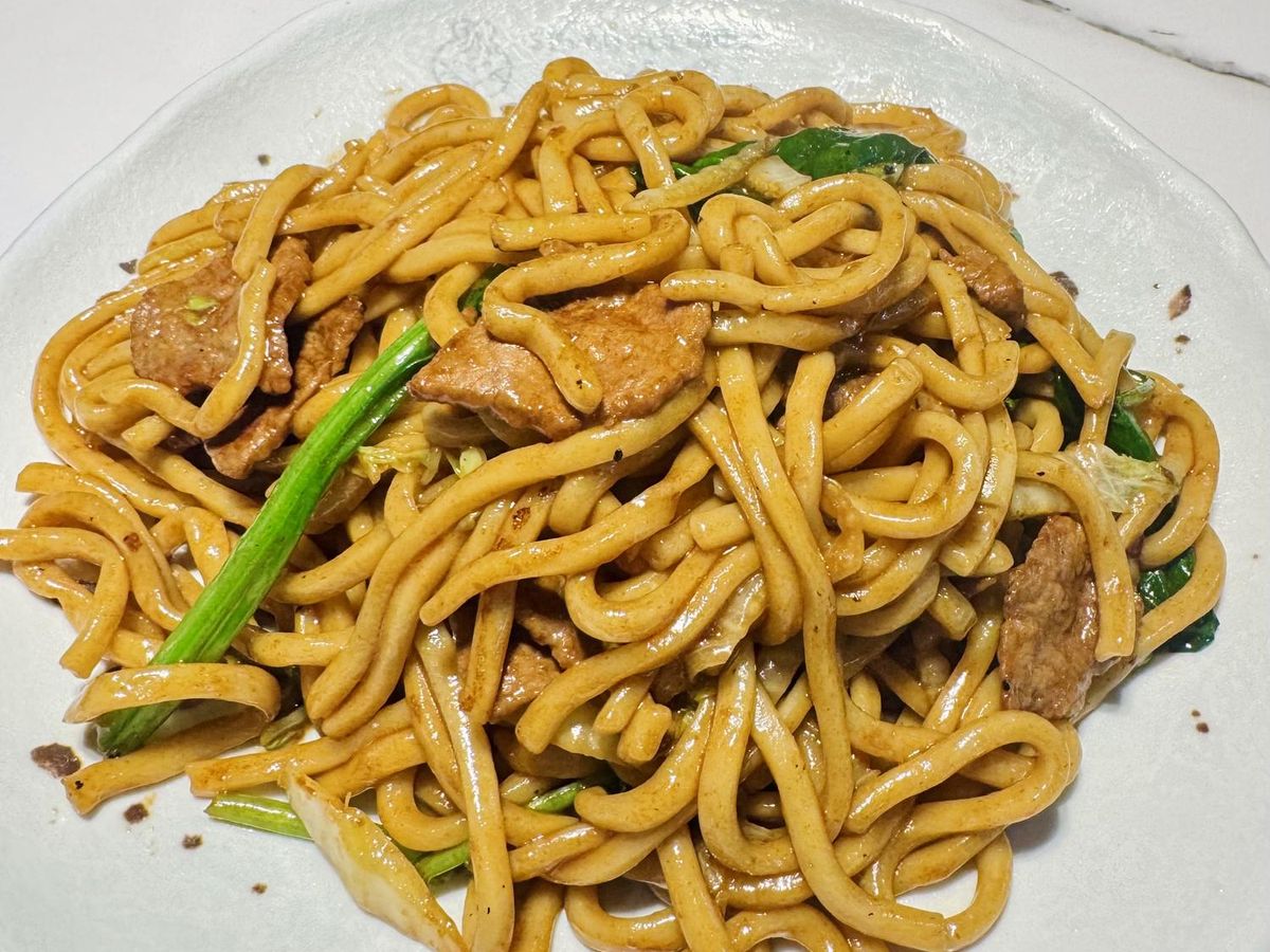 Stir-fried noodles with meat and vegetables from Seven Folding Dumpling House, a Chinese restaurant in Mission Viejo