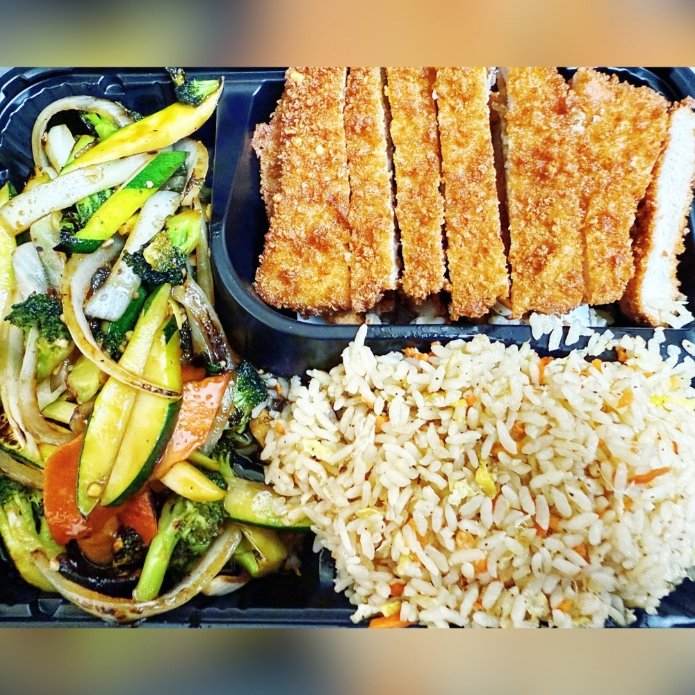 Akita-Sushi-Japanese-restaurant-fried-chicken-cutlet-Bento-Box-Ocala Curry chicken katsu at Akita Sushi, a Japanese restaurant in Ocala
