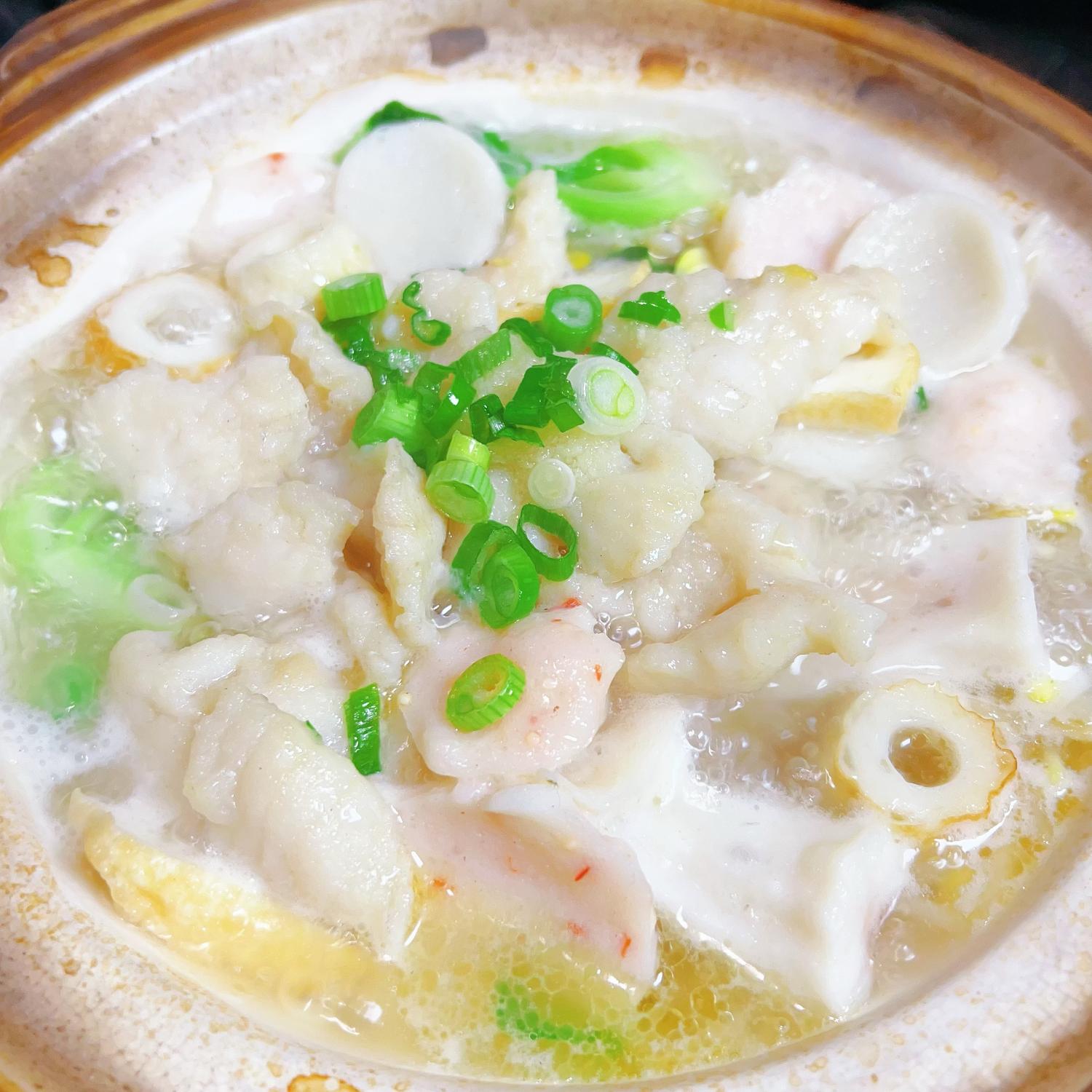 A⁺砂锅铁板饭-Chinese-restaurant-Miso-Soup-with-Fish-Cake-and-Vegetables-Flushing Miso soup with fish cake and vegetables from A⁺砂锅铁板饭, a Chinese restaurant in Flushing