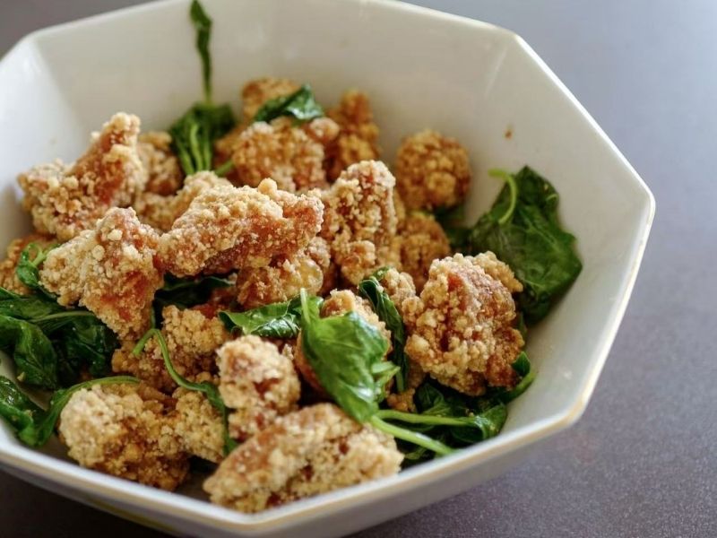 Saigon-Bistro-Vietnamese-Restaurant-Salt-&-Pepper-Popcorn-Chicken-Savannah Flavorful salt & pepper popcorn chicken at Saigon Bistro,a Vietnamese Restaurant in Savannah.