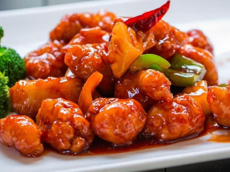 Asian-Garden-Asian-Restaurant-General-Tso‘s-Chicken-Hoschton Crispy chicken in sweet - spicy sauce at Asian Garden, a Asian Restaurant in Hoschton