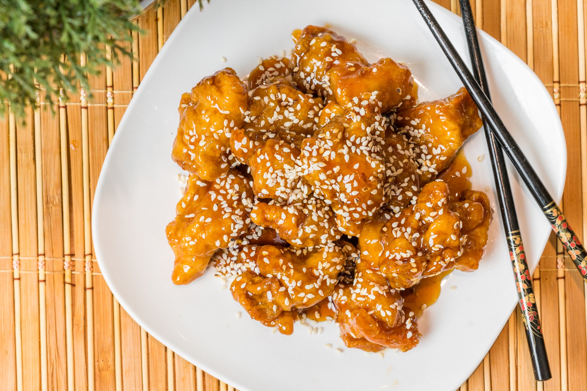 Honey sesame crispy chicken chunks
