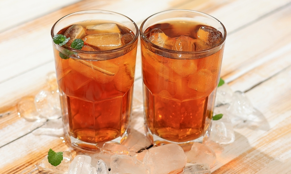 Iced black tea with mint leaves at Asian Plate, a Chinese Restaurant in Arcadia