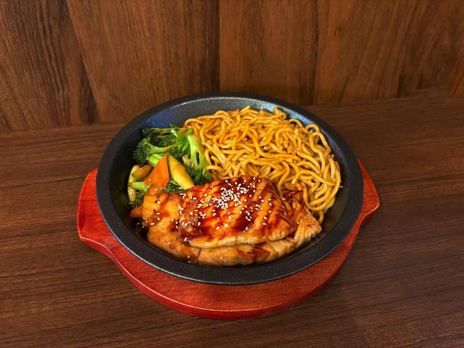 Salmon Teriyaki at Bento Teppanyaki, Asian Restaurant in Austin