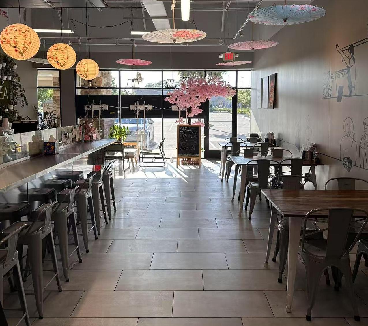 Spacious Dining Hall - Ample - seated area with hanging decor & bright space at Bestea & Sushi, a Japanese restaurant in Oviedo