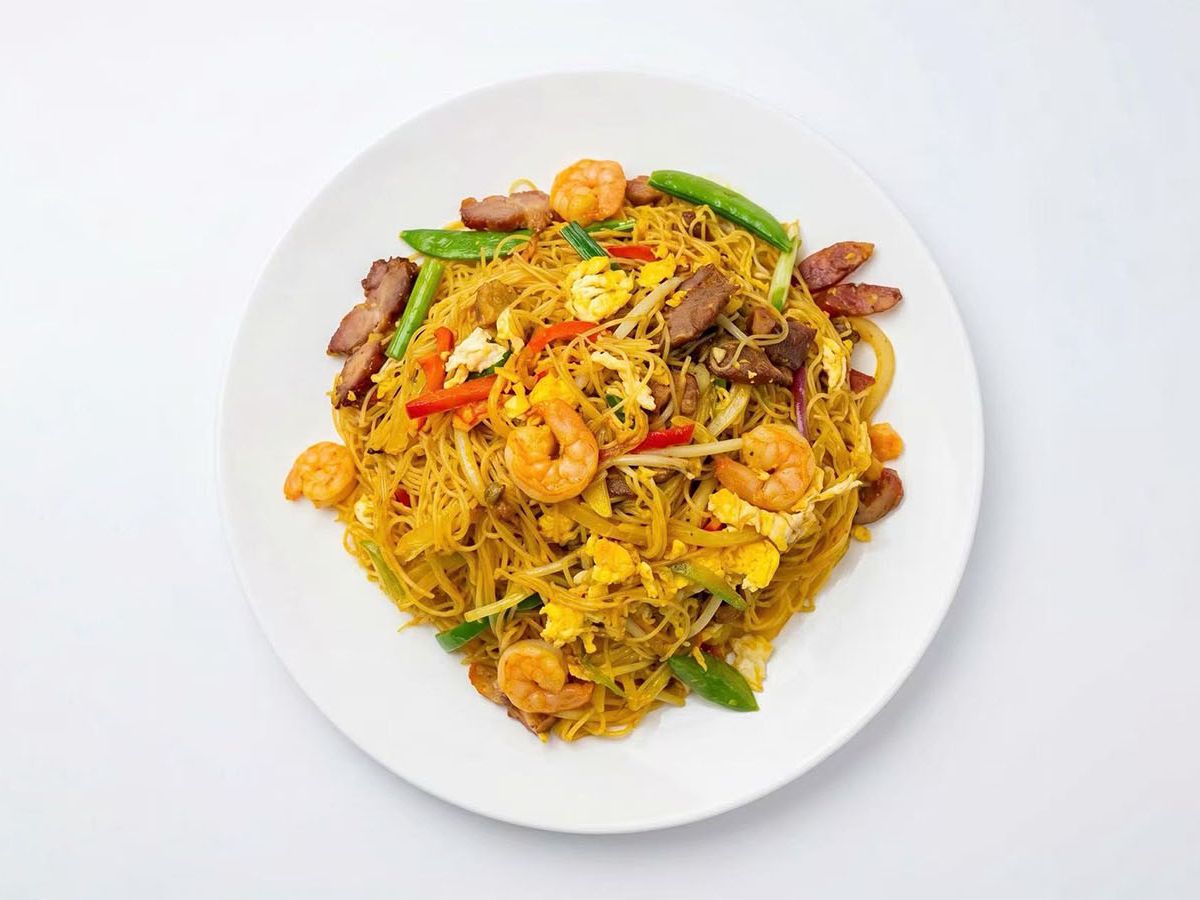 singapore rice noodles at Big Boss (Edmond) Noodle + Chicken + Tea, an Asian Restaurant in Edmond