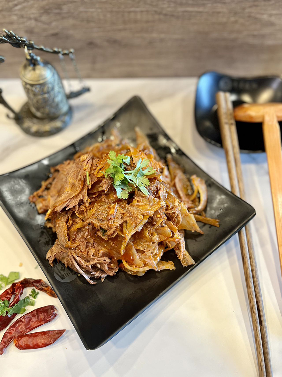 CA-Noodle-Chinese-Restaurant-Spicy-Beef-and-Tendon-Pleasanton Spicy Beef and Tendon dish, showcasing chewy tendons and spicy beef at CA Noodle, a Chinese Restaurant in Pleasanton