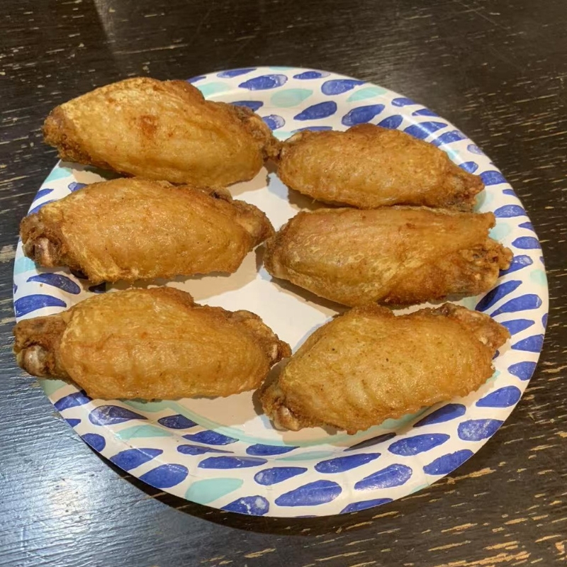 Crispy fried chicken wings, tasty. a Chinese Restaurant in Oneida.