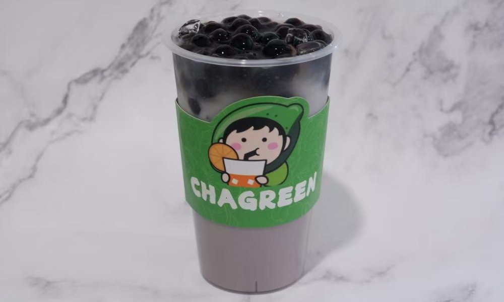 Taro milk tea with boba at Chagreen tea, a Bubble tea store in Wantagh.