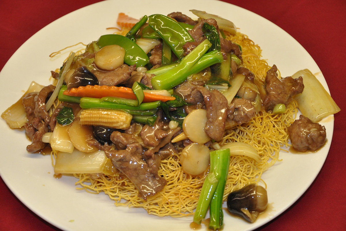 Chow Mein Cantonese Style at Chen Garden，a Asian Restaurant in Rochester
