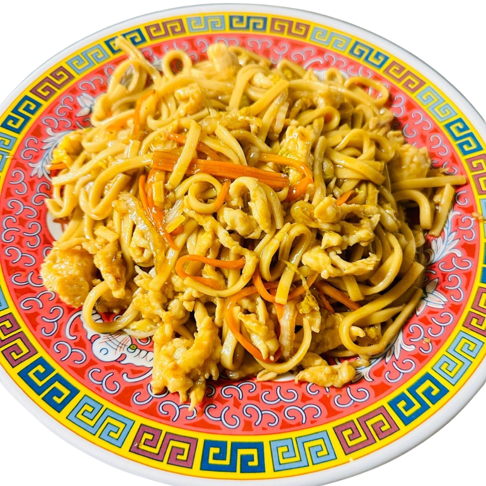 Tender chicken lo mein with veggies at China Cuisine, a Chinese Restaurant in Okemah