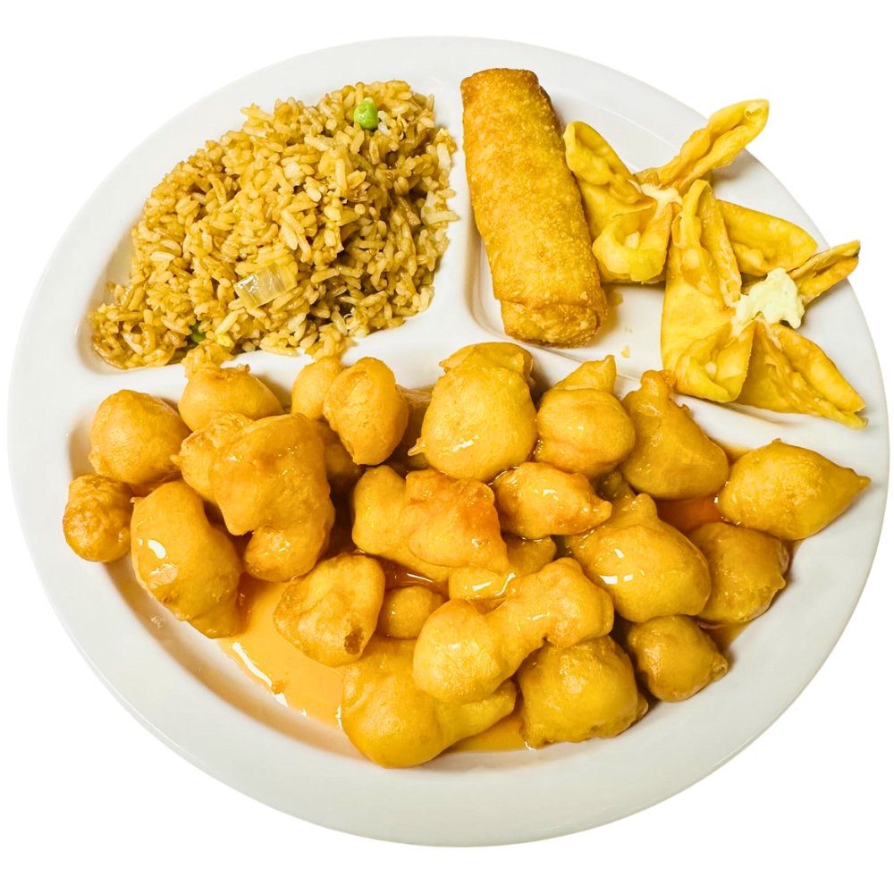 Golden fried chicken in honey sauce at China Cuisine, a Chinese Restaurant in Okemah