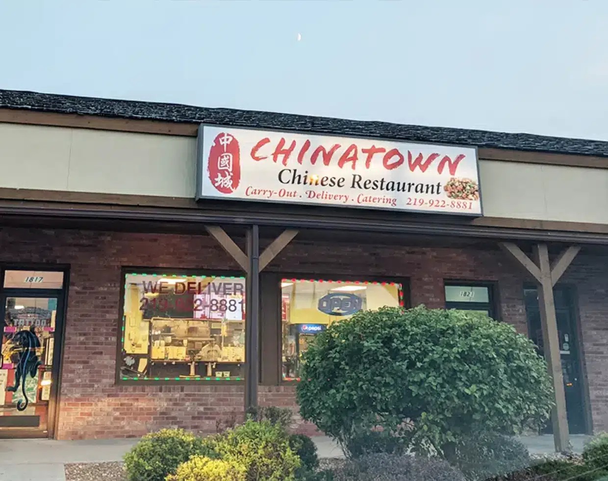 Chinatown-Chinese-Restaurant-Exterior-Griffith Exterior of Chinese Restaurant Chinatown with traditional decor in Griffith