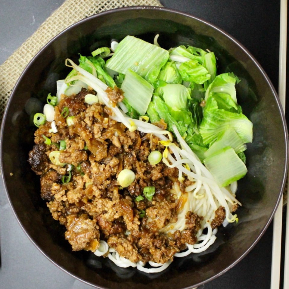 Coco’s-Cafe-Chinese-Taiwanese-Restaurant-Meat-Sauce-Noodles-Sugar-Land Noodles with savory meat sauce, sprouts and lettuce at Coco's Cafe, a Chinese Taiwanese Restaurant in Sugar Land