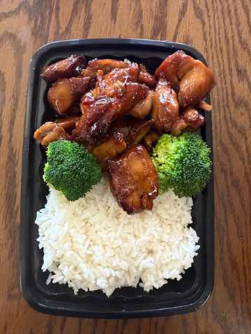Bourbon Chicken Combination Plate at Cozyroom Chinese Restaurant，a Chinese Restaurant in North Brunswick Township
