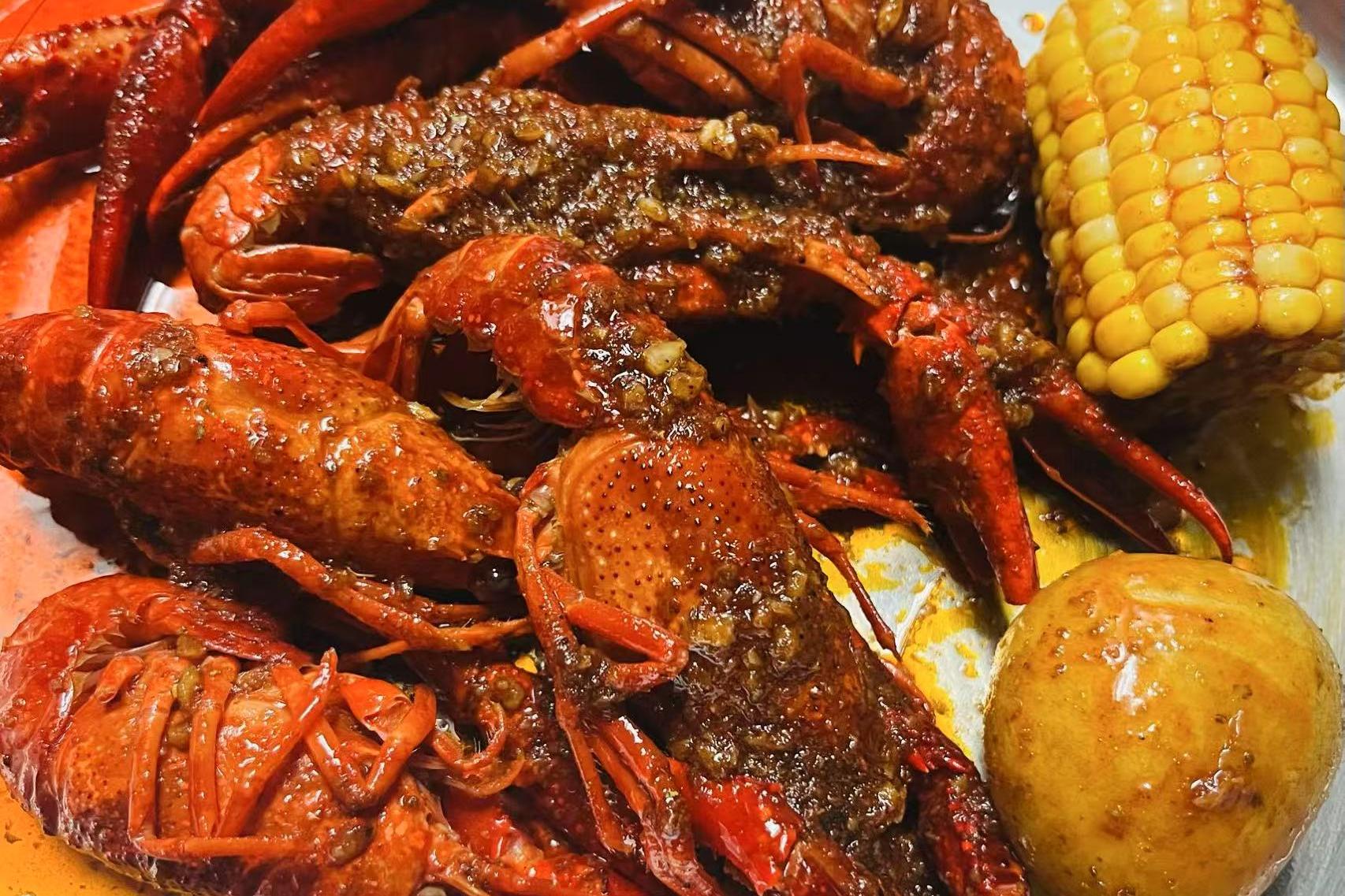 Spicy crayfish served with corn and potatoes at Crabbers, a Seafood restaurant in Sarasota