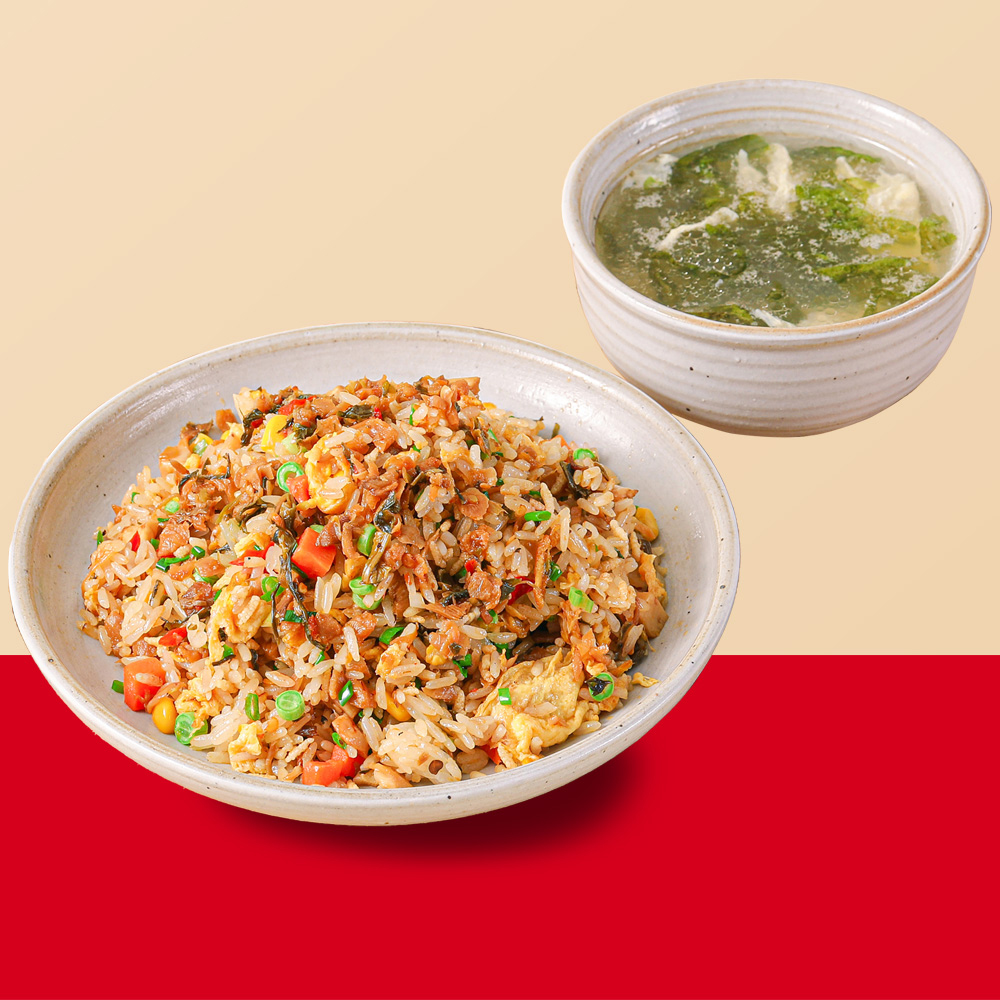 Grandma's Fried Rice at Dagu Miishiee，a Chinese Noodle House in San Diego