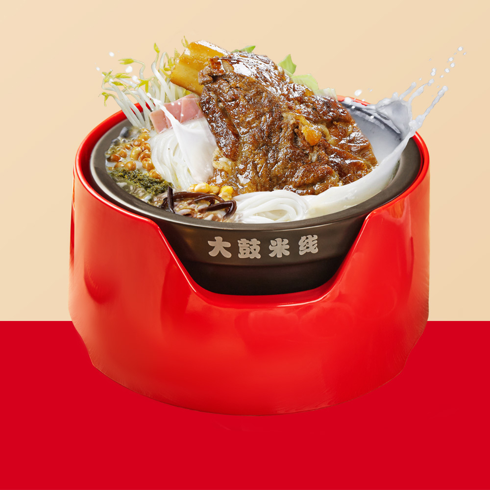 Spicy Beef Bone Rice Noodles at Dagu Miishiee，a Chinese Noodle House in San Diego