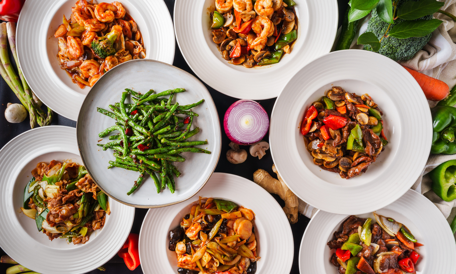 Platter with stir-fried shrimp, green beans and beef at Dim Sum Bloom Rockville Centre, a Chinese Restaurant in Rockville Centre