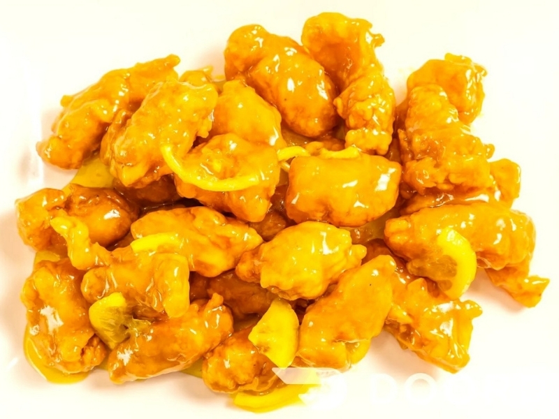 Crispy chicken pieces in sweet and sour lemon sauce at Dragon 88, a Chinese Restaurant in Conception Bay South