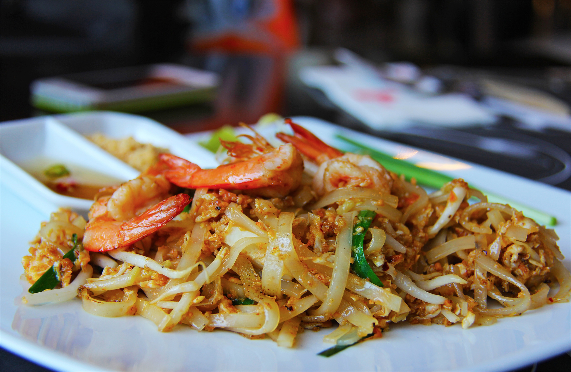 Lo Mein at Dragon One, Chinese Restaurant in New York