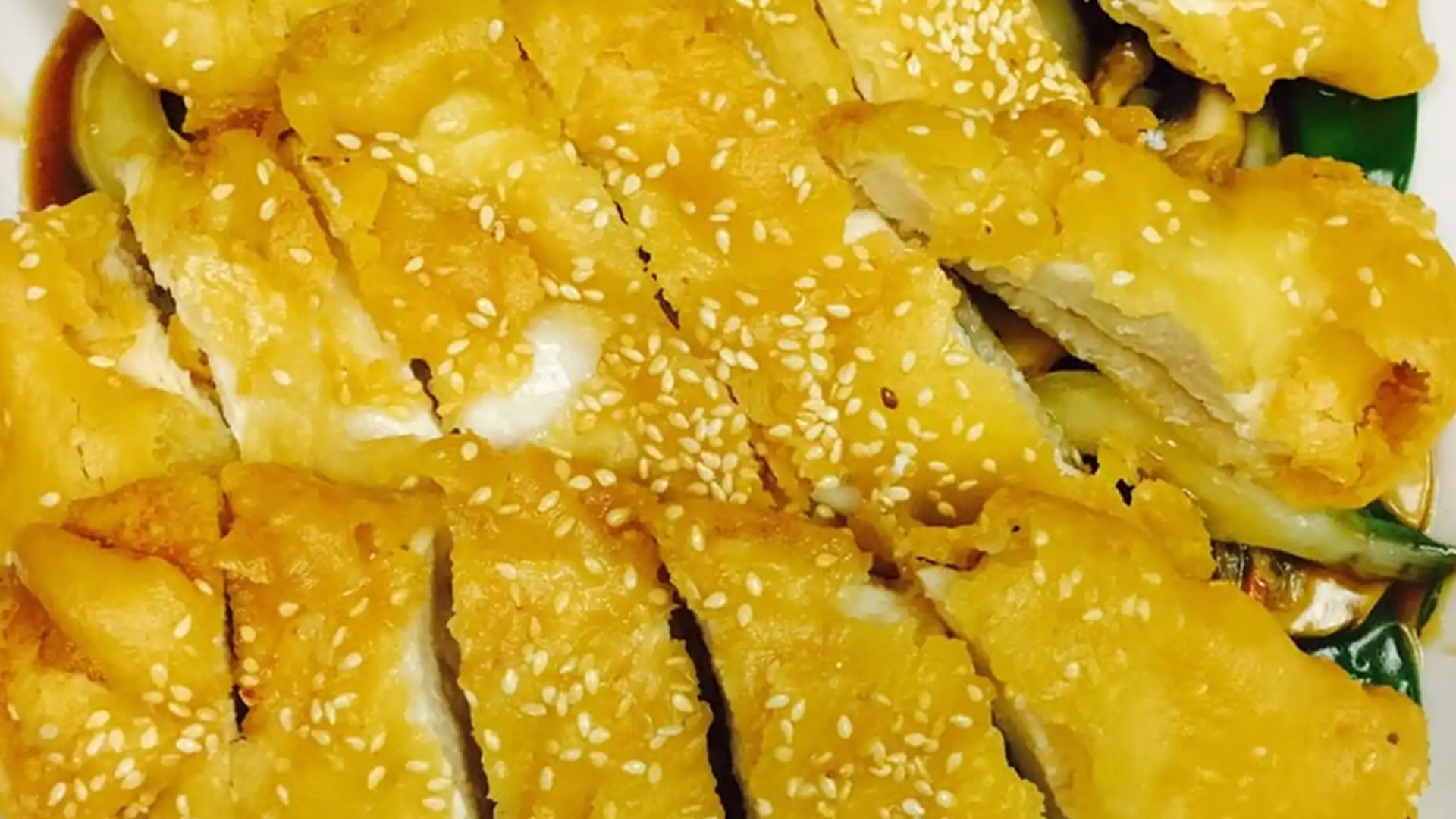 Honey Sesame Chicken at Dragon Palace, Chinese Restaurant in Tinley Park