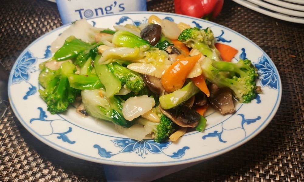 Vegetable medley stir-fry with mixed veggies at Tong's Hunan Restaurant, a Chinese Restaurant in Northbrook