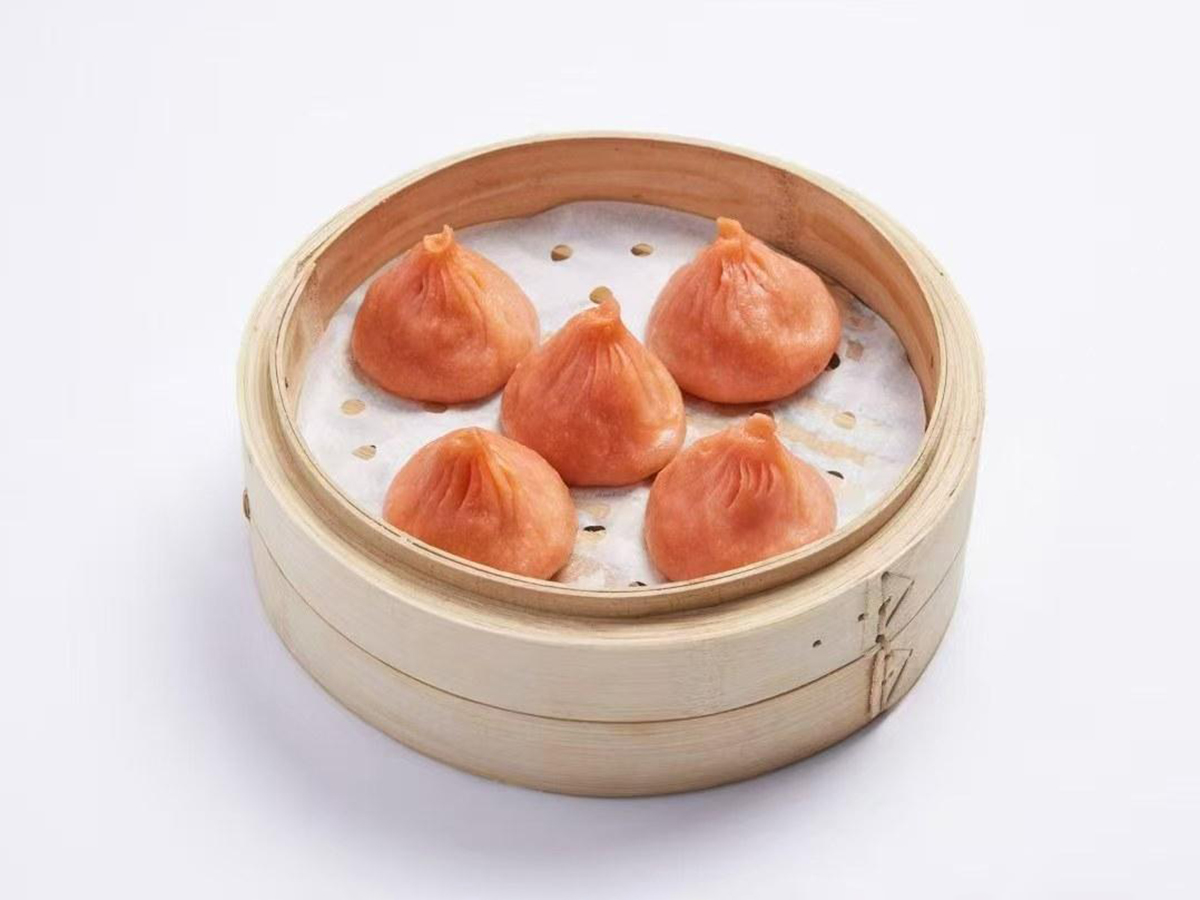 Beef Soup Dumpling at Dumpling Eatery，a Chinese Restaurant in Eden Prairie