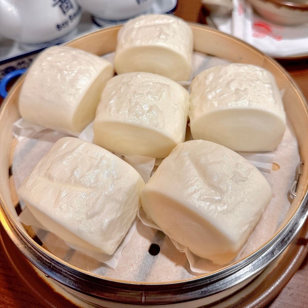 Steamed plain buns at Dumpling U, a Chinese Restaurant in Fresno