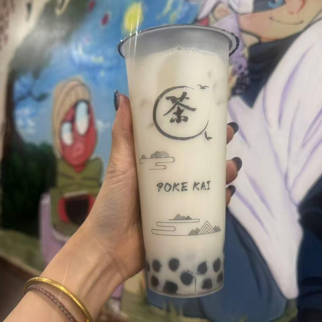Fragrant camellia oolong tea with boba