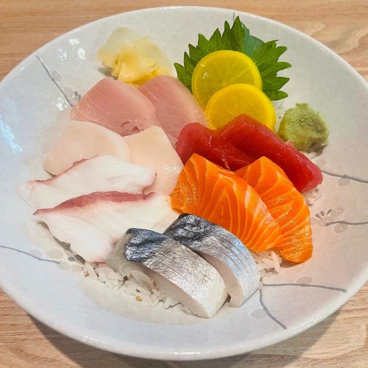 Chirashi Don Assorted sashimi on a bed of rice at Shin Sushi, a Japanese restaurant in Pleasant Hill