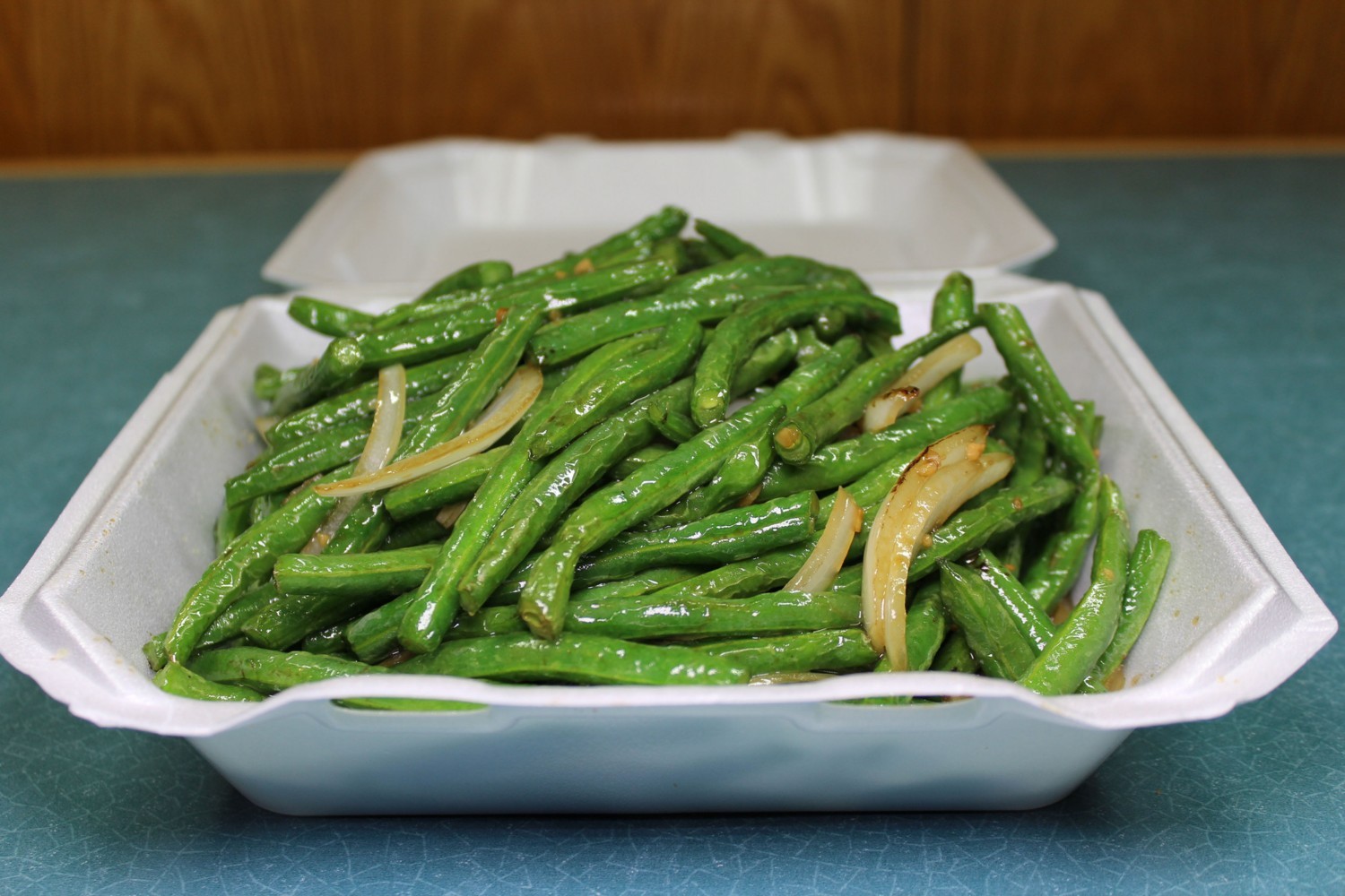 Stir-fried crisp green beans with onion slices at Elgin Buffet, a Buffet Restaurant in Elgin