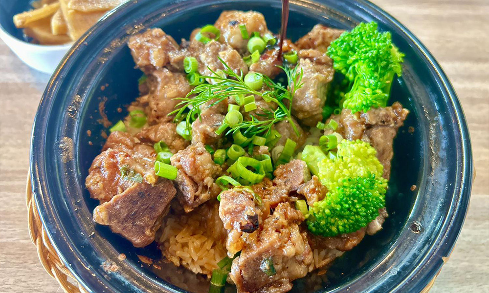 Fennel-Bistro-Clay-Pot-Rice-Chinese-restaurant-Braised-Chicken-City-of-Industry Braised Chicken - Braised chicken with cilantro and scallions at Fennel Bistro Clay Pot Rice 茴香煲仔饭,a Chinese restaurant in City of Industry