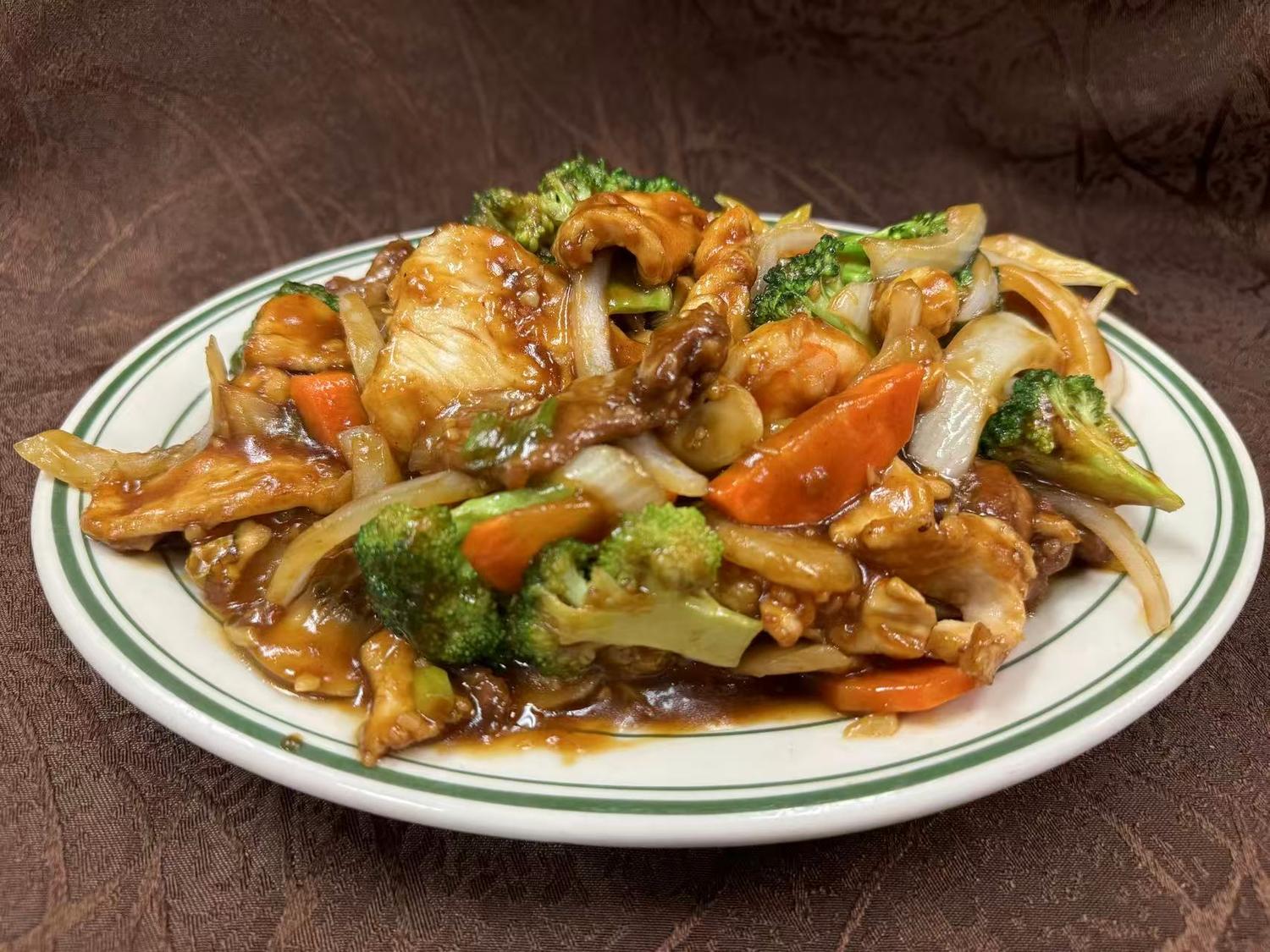 Stir-fried noodles with mixed meats and broccoli at Forbidden City Chinese Restaurant in Westminster