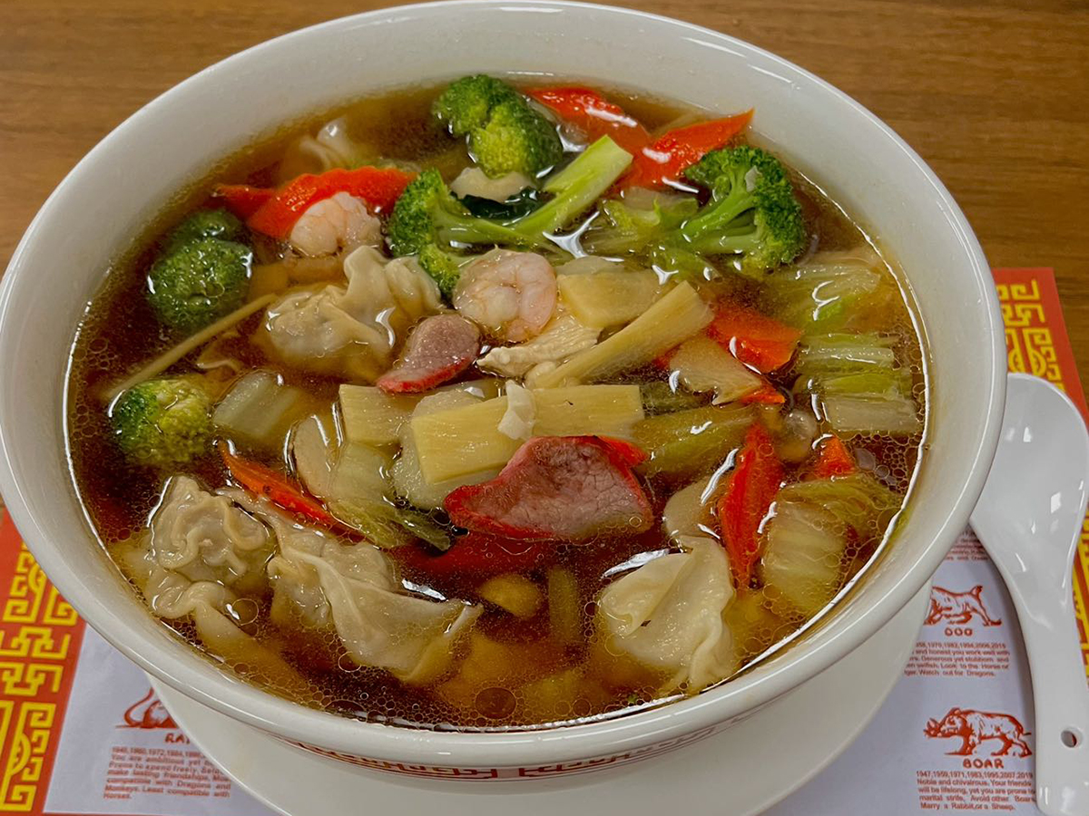 Fortune-Garden-Chinese-restaurant-Wonton-Vegetable-Soup-Soledad Soup with wontons, shrimp, vegetables and broth at Fortune Garden, a Chinese restaurant in Soledad