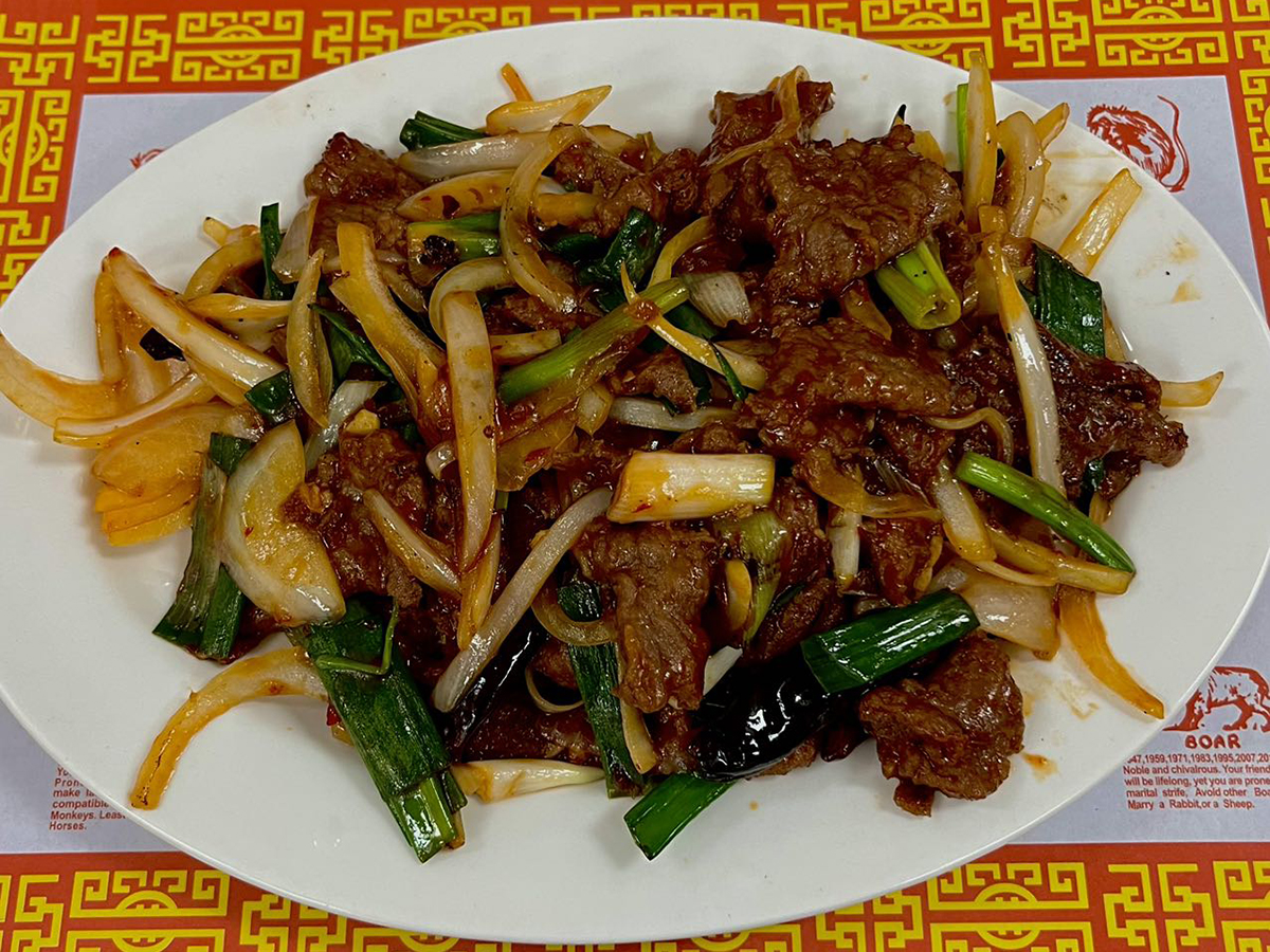 Fortune-Garden-Chinese-restaurant-Beef-Scallion-Stir-Fry-Soledad Stir - fried beef with scallions and onions at Fortune Garden, a Chinese restaurant in Soledad