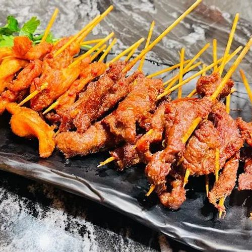 Grilled skewers at Fujiyama Sushi à Volonté Asian Restaurant in Granby