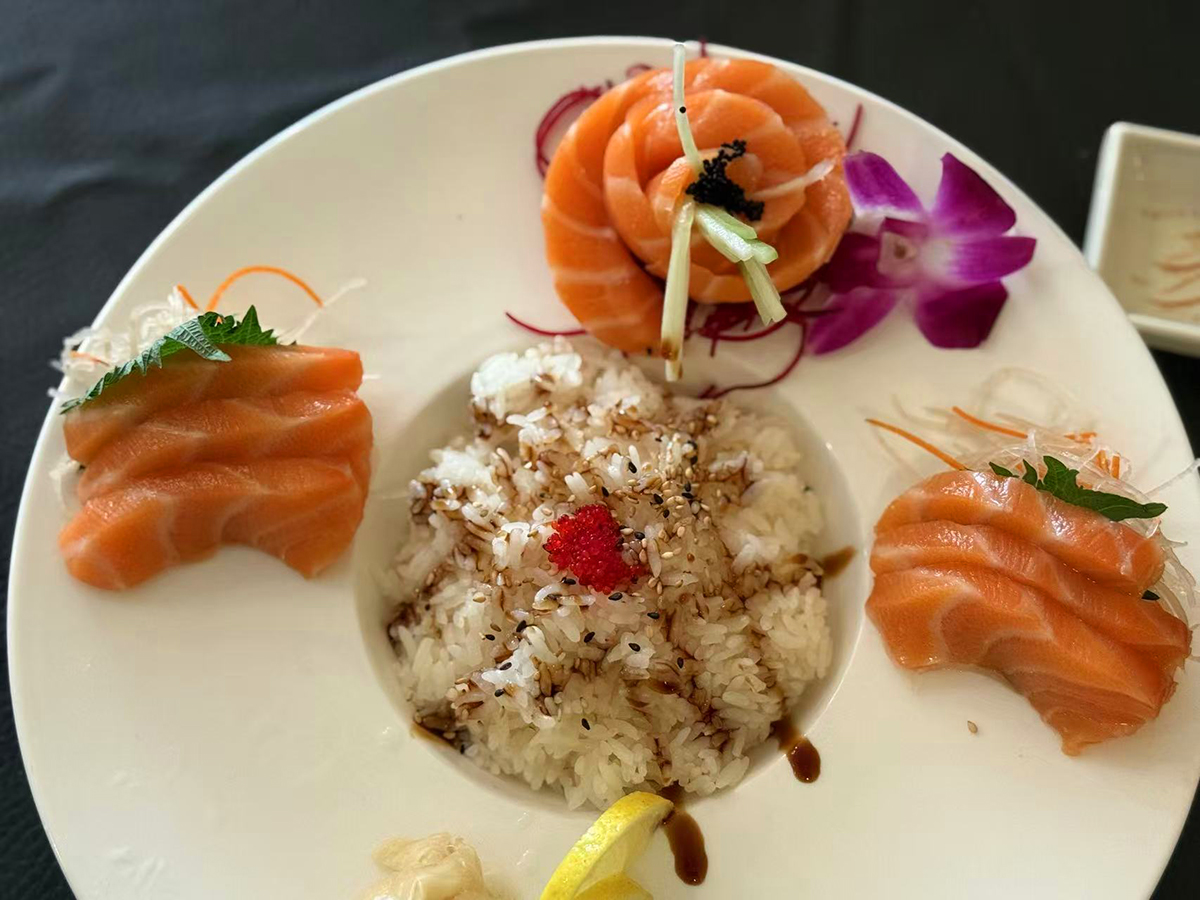 Salmon Don at Fukuda Sushi，a Japanese Restaurant in Forest Hills
