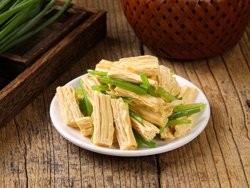 Crunchy celery and tofu skin salad at Gao Qunsheng's Spicy Soup, a Chinese Restaurant in Flushing