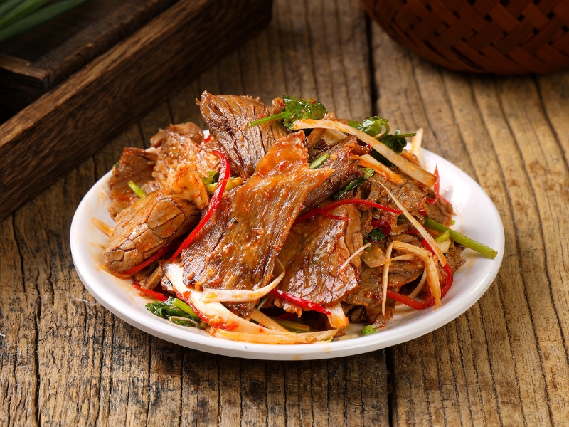 Spicy shredded beef salad with vegetables at Gao Qunsheng's Spicy Soup, a Chinese Restaurant in Flushing