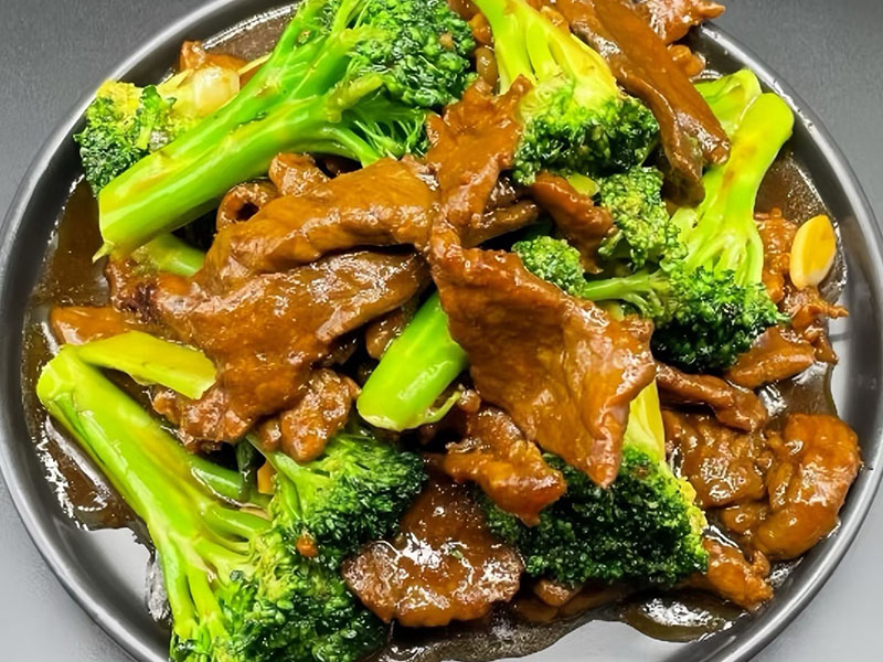 Sliced beef stir-fried with broccoli in savory sauce at Golden Hibachi Wok, a Chinese Restaurant in Warminster