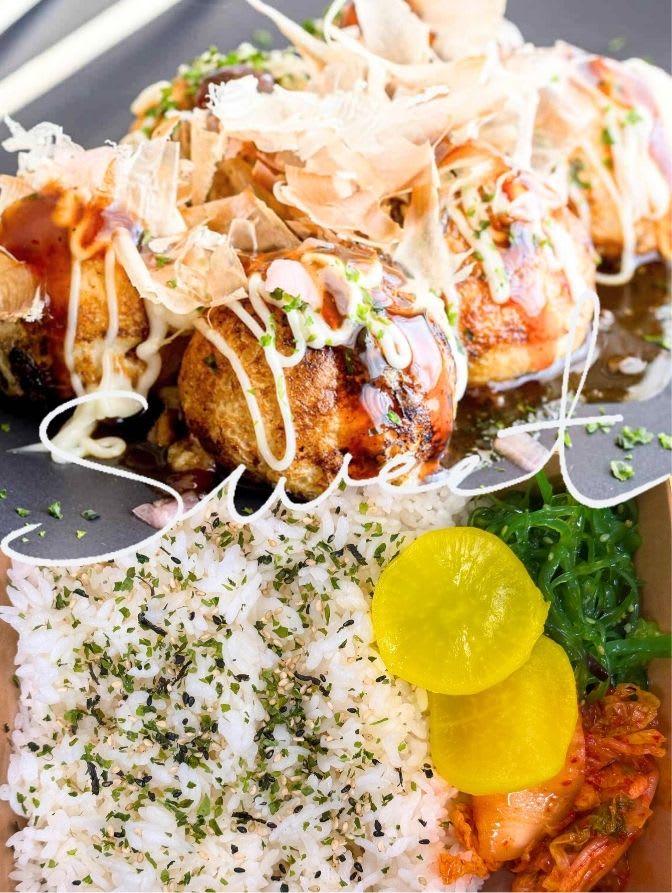 Takoyaki rice bento with side pickles and seaweed at Goomo Tea, a Bubble Tea Store in CA