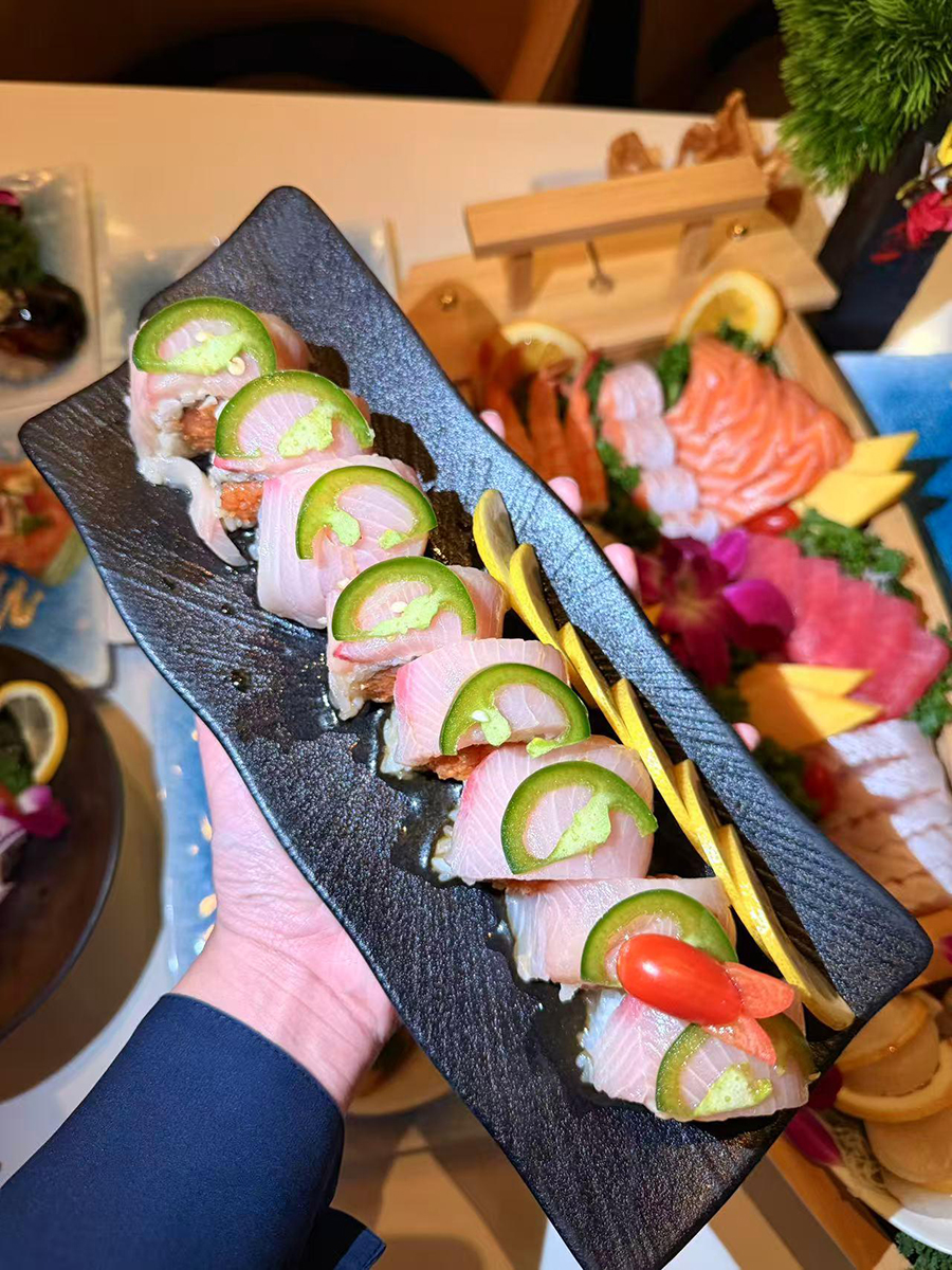 Yellowtail Jalapeño Roll at Hanami Sushi，a Asian Restaurant in Austin