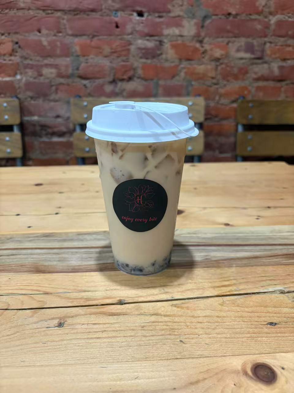 Boba Milk Tea at Hannie Bite, Asian Restaurant in Philadelphia