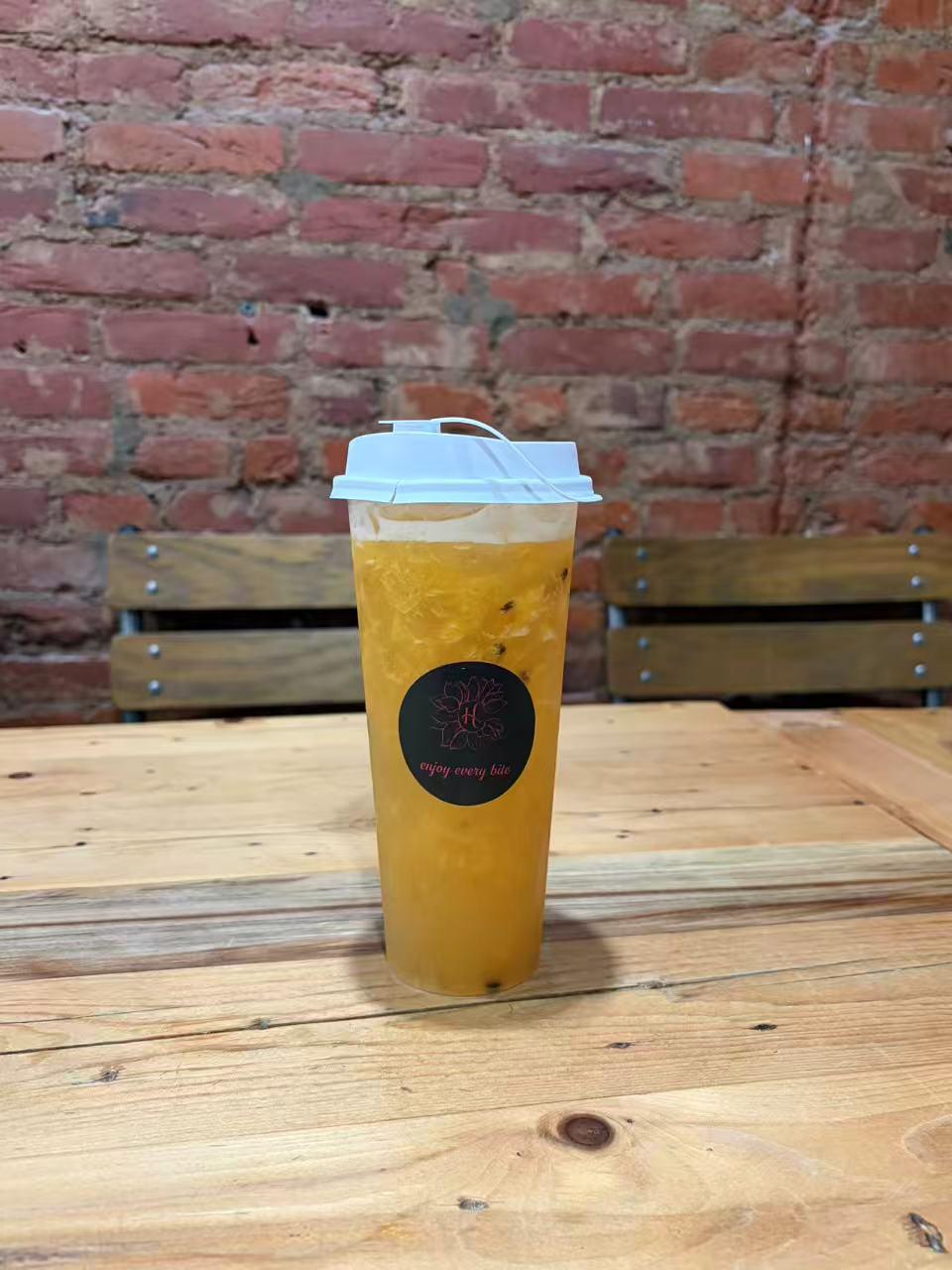 Passion Fruit Green Tea at Hannie Bite, Asian Restaurant in Philadelphia