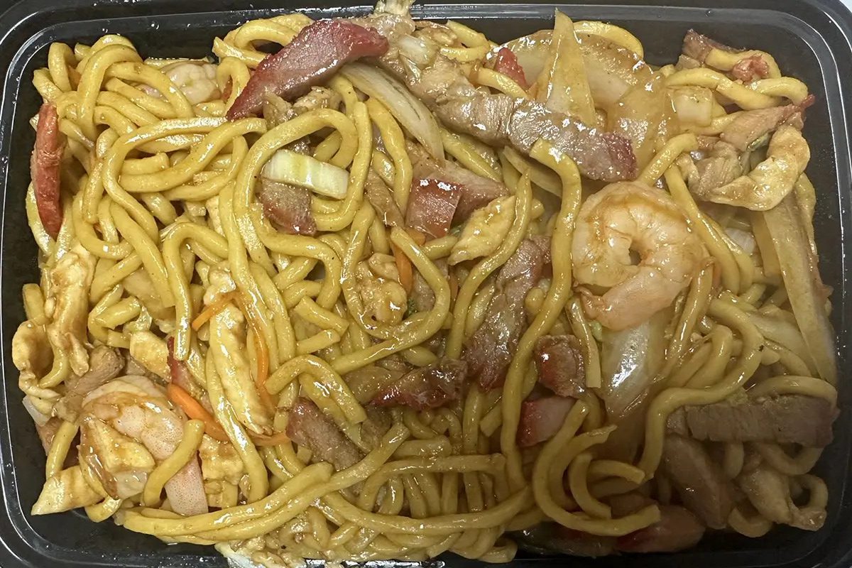 Lo mein noodles with shrimp, pork and mixed vegetables at Happy China, a Chinese Restaurant in Martinez