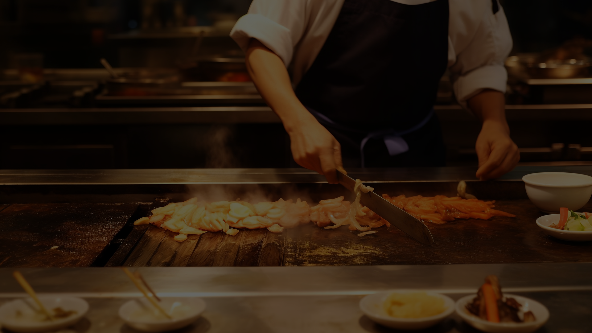 Chef Preparing Food at Hibachi of Sakura，a Japanese Restaurant in Ocala