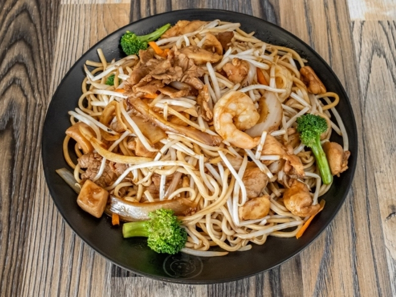 House Chow Mein at Hi! Dumplings, a Chinese Restaurant in San Diego