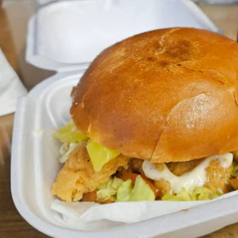 High-Eats-Halal-Restaurant-Fish-Sandwich-Columbus Fish sandwich at High Eats Halal Restaurant in Columbus